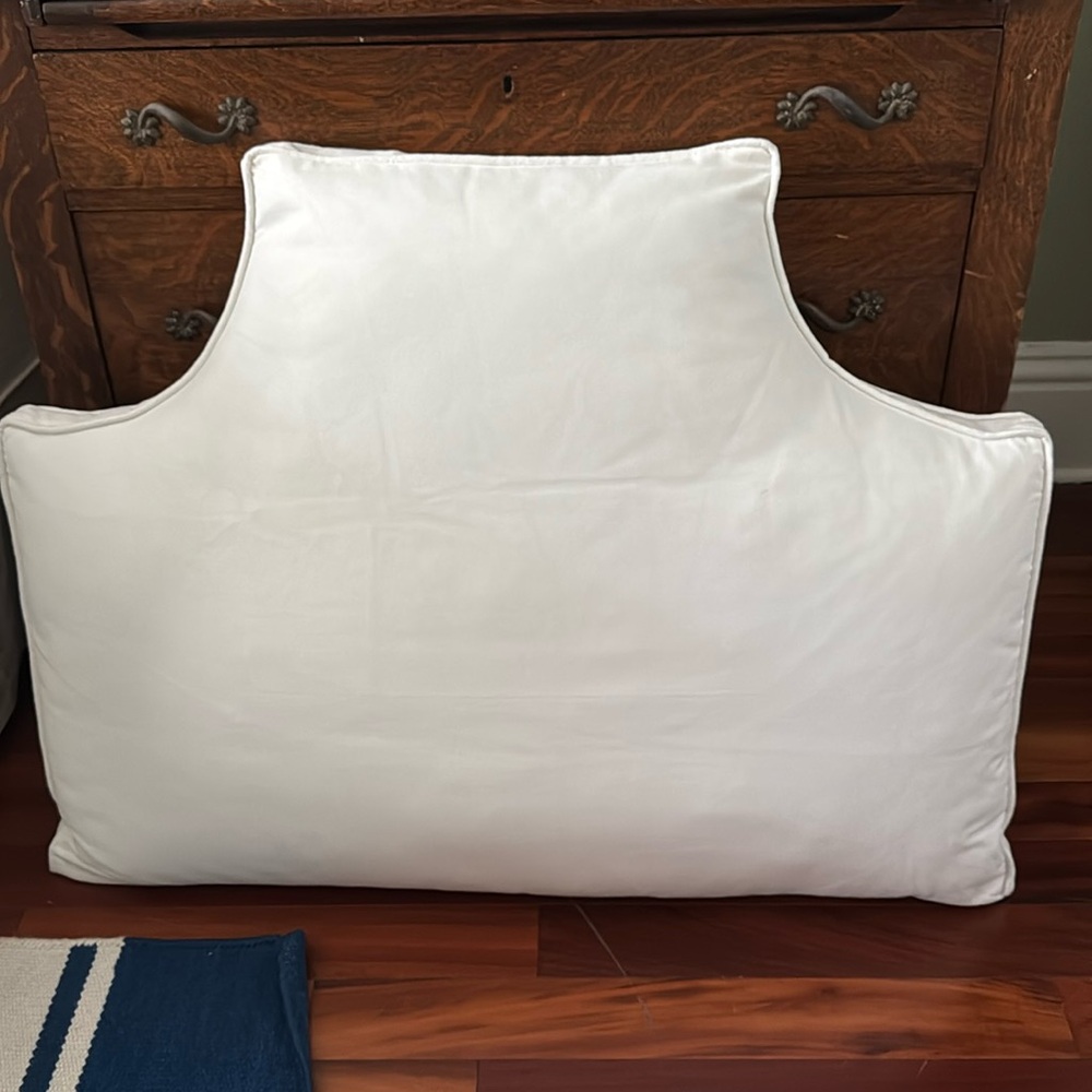 Target Twin soft pillow headboard (white)